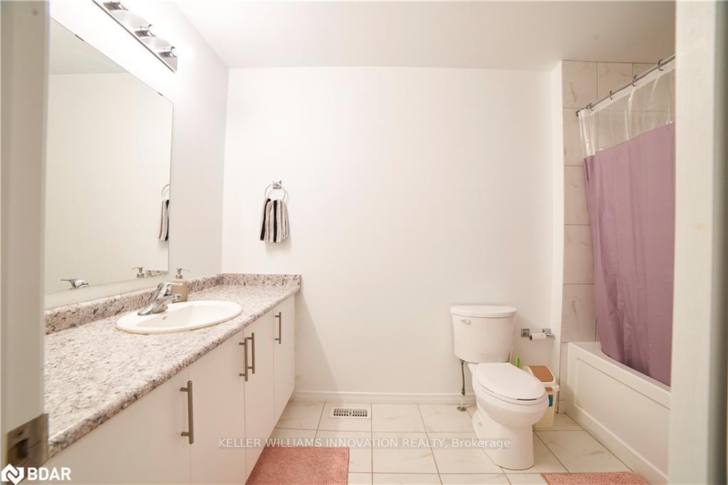 Photo 17 of 44 Saddlebrook Court, Kitchener — HOMEH