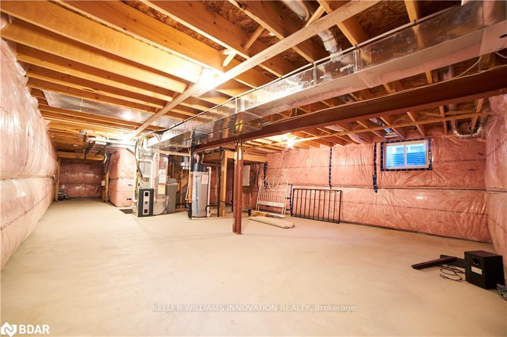 Photo 20 of 44 Saddlebrook Court, Kitchener — HOMEH