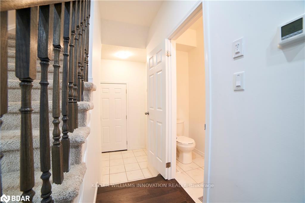 Photo 24 of 44 Saddlebrook Court, Kitchener — HOMEH
