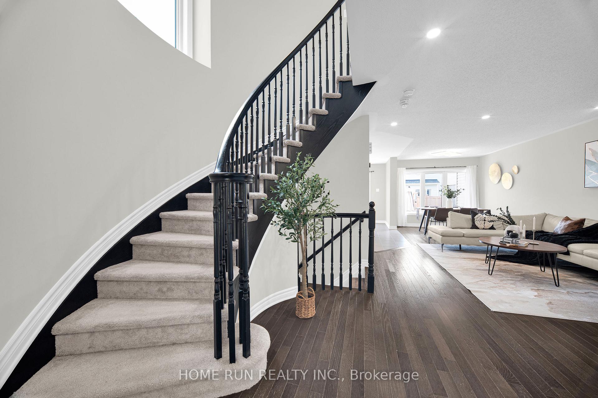 Photo 5 of 209 Halyard Way, Ottawa, Kanata - Kanata Lakes/Heritage Hills — HOMEH