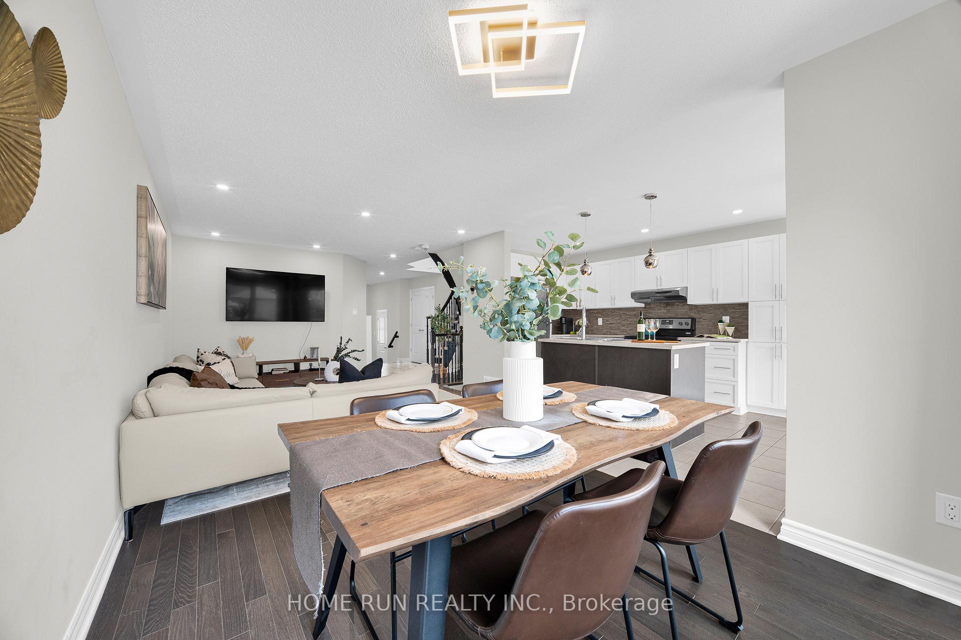 Photo 13 of 209 Halyard Way, Ottawa, Kanata - Kanata Lakes/Heritage Hills — HOMEH