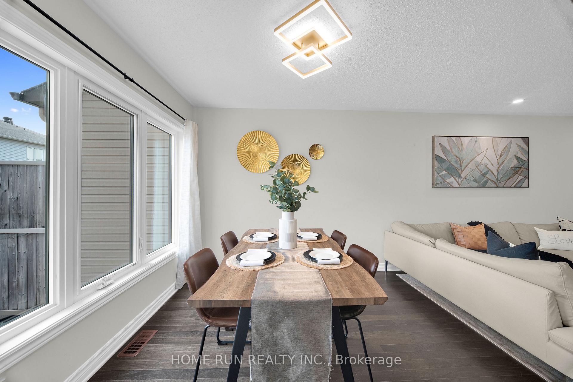 Photo 15 of 209 Halyard Way, Ottawa, Kanata - Kanata Lakes/Heritage Hills — HOMEH
