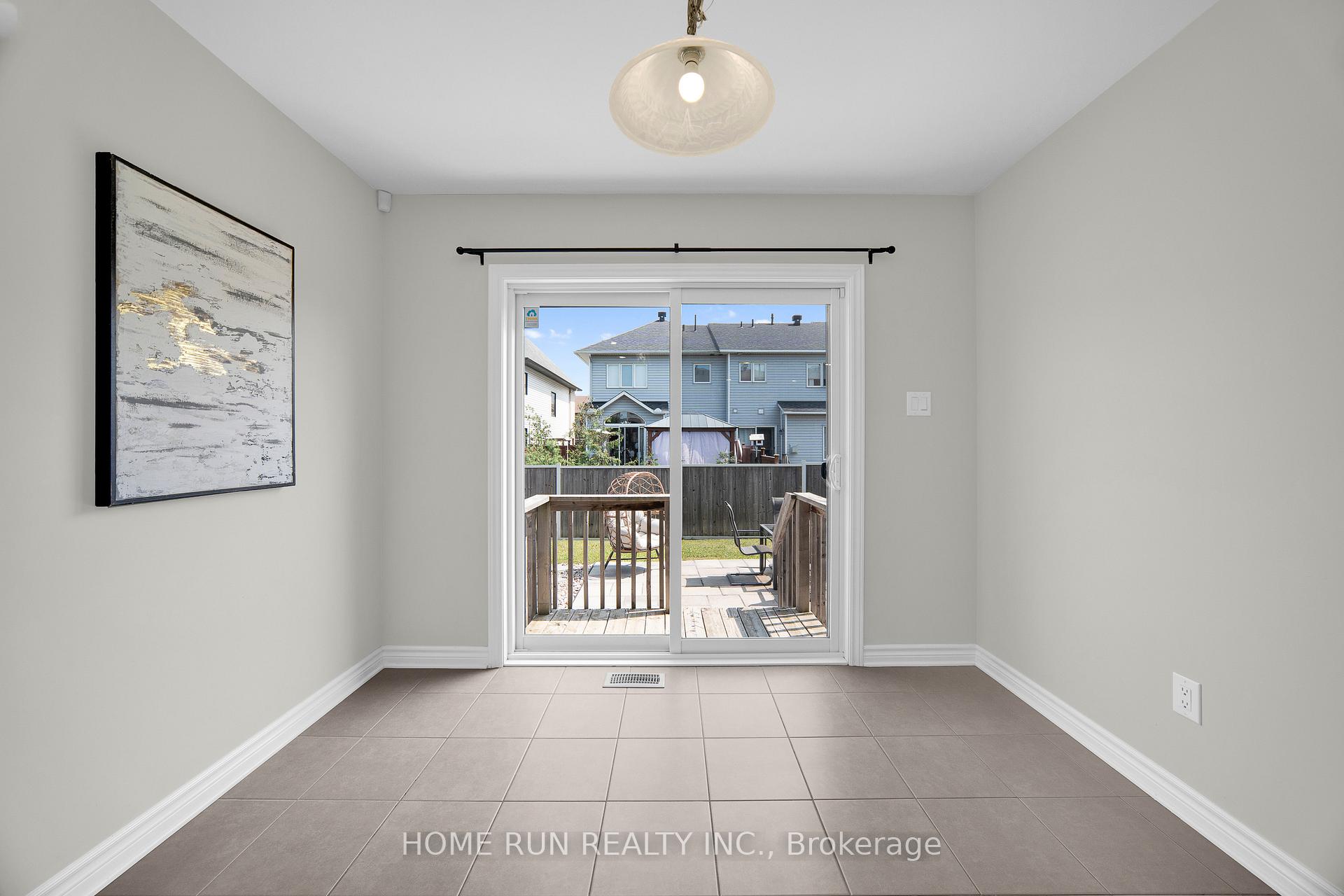 Photo 22 of 209 Halyard Way, Ottawa, Kanata - Kanata Lakes/Heritage Hills — HOMEH