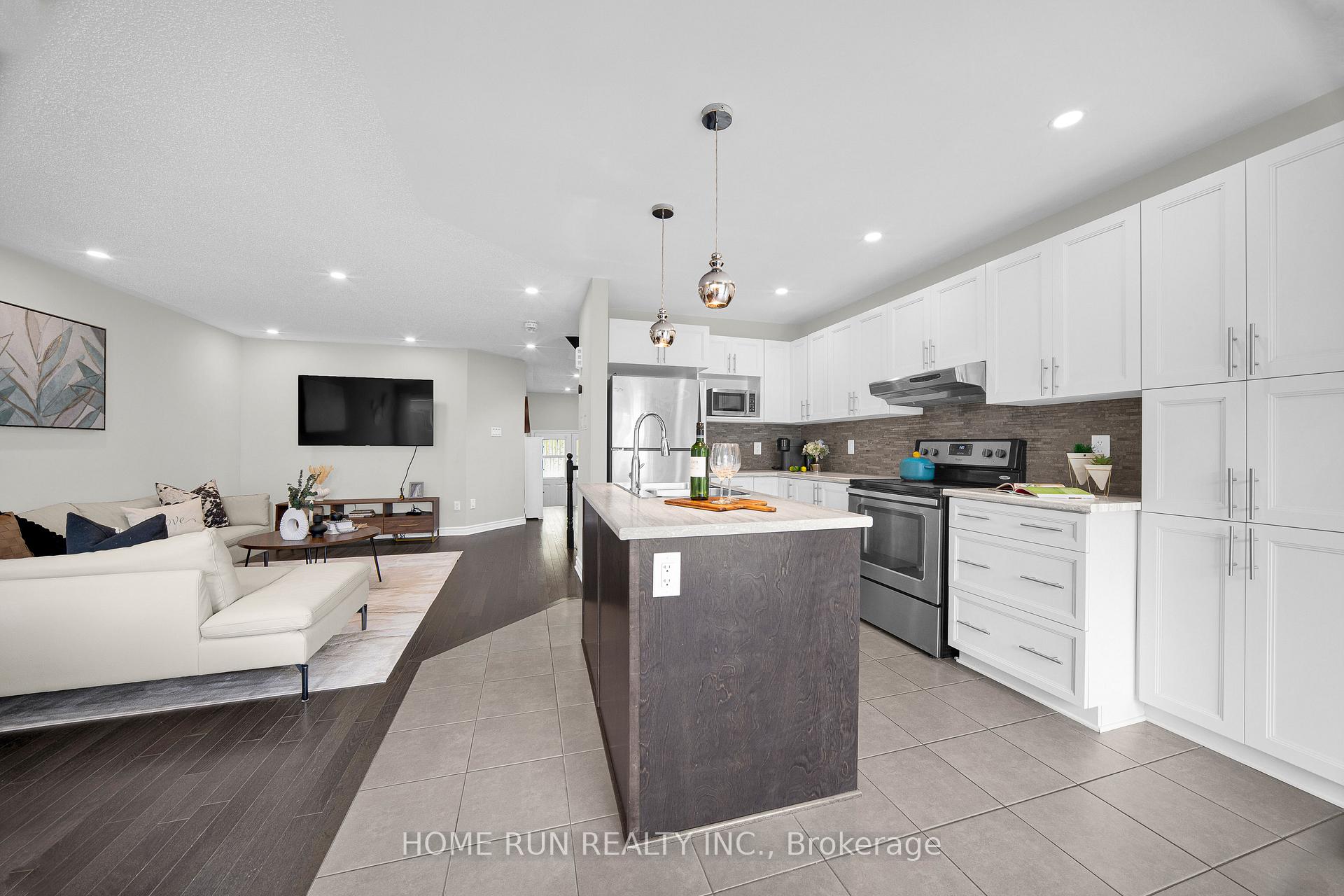 Photo 23 of 209 Halyard Way, Ottawa, Kanata - Kanata Lakes/Heritage Hills — HOMEH