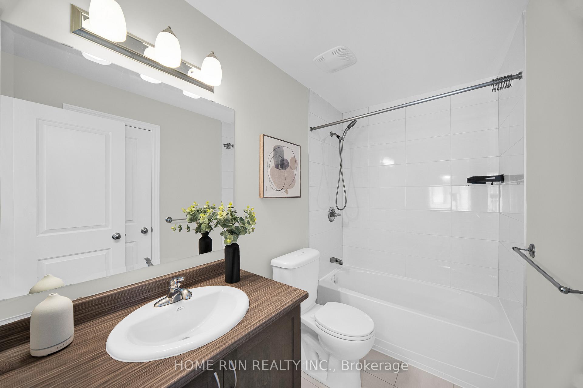Photo 36 of 209 Halyard Way, Ottawa, Kanata - Kanata Lakes/Heritage Hills — HOMEH
