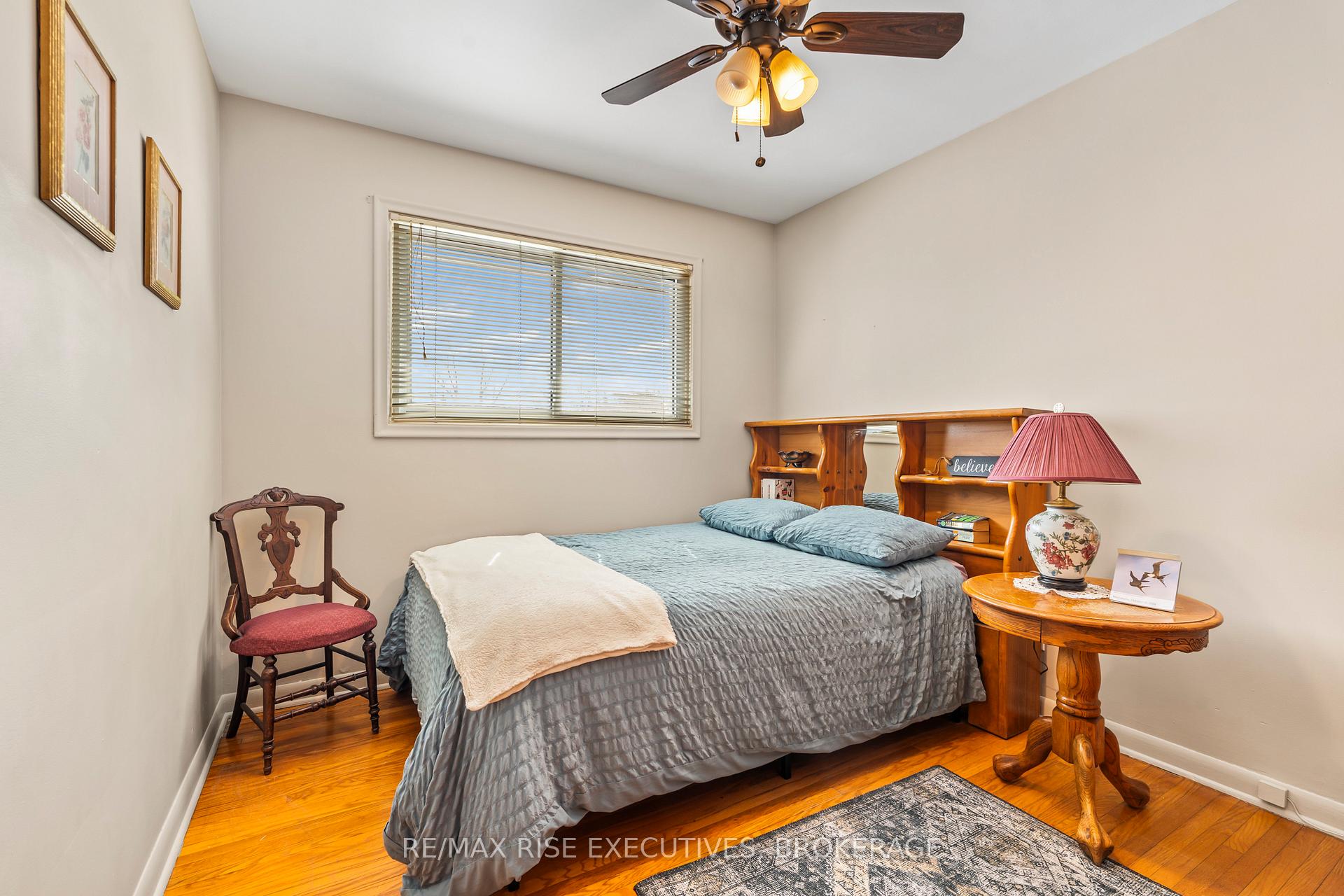 Photo 15 of 50 Briscoe Street, Loyalist, Amherstview — HOMEH