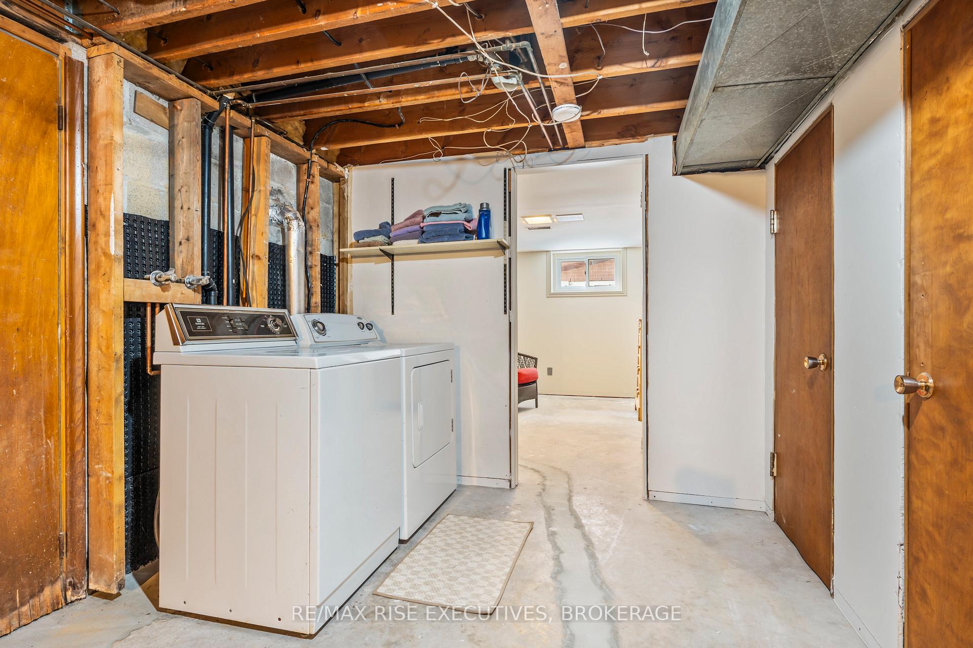 Photo 27 of 50 Briscoe Street, Loyalist, Amherstview — HOMEH