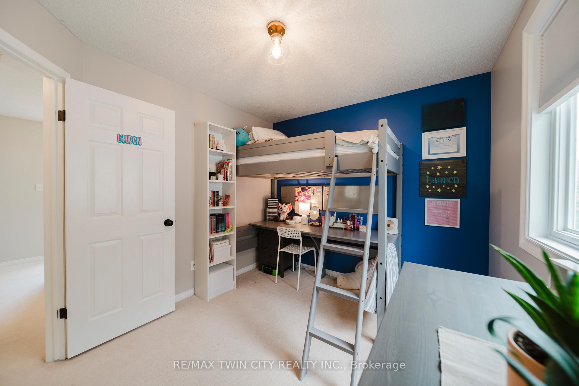 Photo 24 of 55 Isabella Street, Kitchener — HOMEH