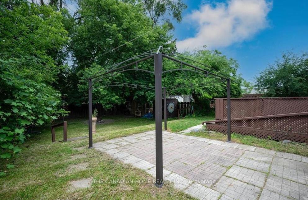 Photo 9 of 194 Borden Avenue S, Kitchener — HOMEH