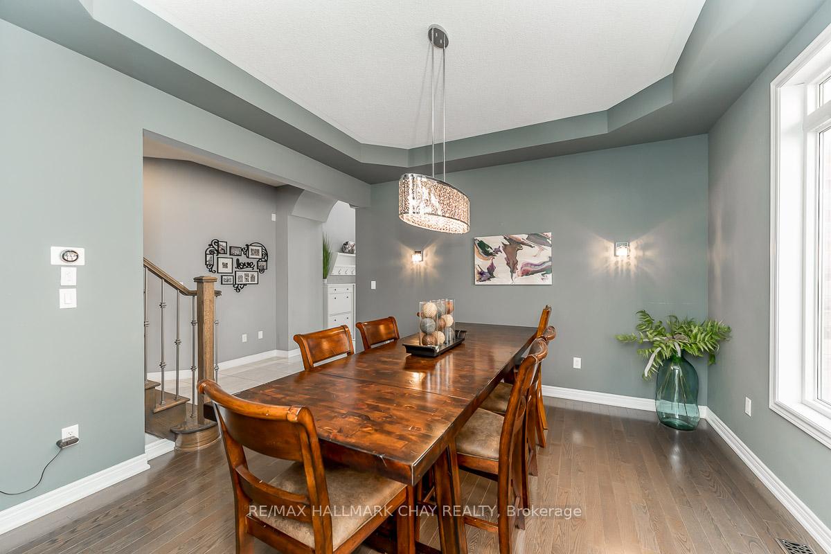 Photo 6 of 51 Cloverhill Crescent, Innisfil, Cookstown — HOMEH