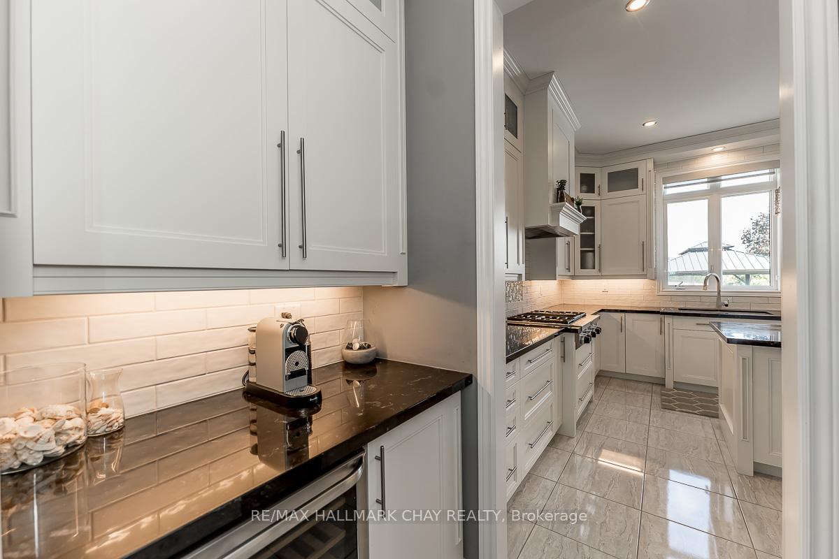 Photo 7 of 51 Cloverhill Crescent, Innisfil, Cookstown — HOMEH