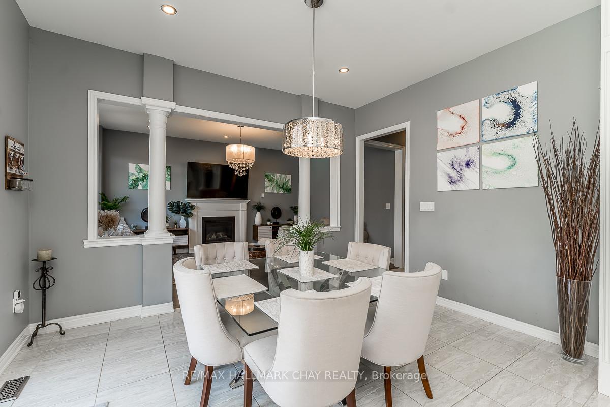Photo 10 of 51 Cloverhill Crescent, Innisfil, Cookstown — HOMEH