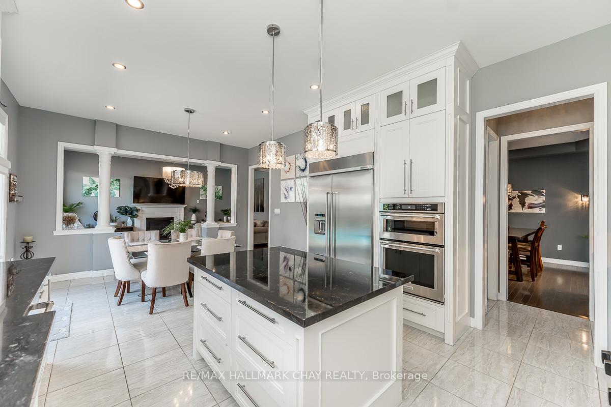 Photo 15 of 51 Cloverhill Crescent, Innisfil, Cookstown — HOMEH