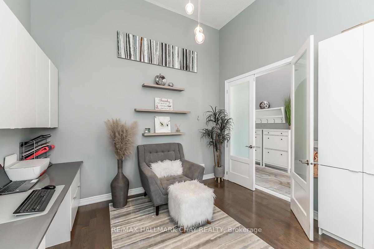 Photo 21 of 51 Cloverhill Crescent, Innisfil, Cookstown — HOMEH