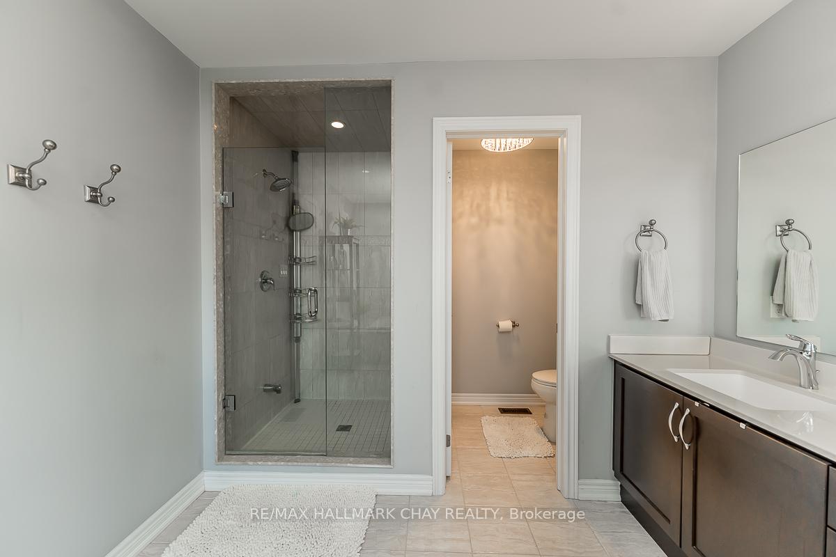 Photo 28 of 51 Cloverhill Crescent, Innisfil, Cookstown — HOMEH