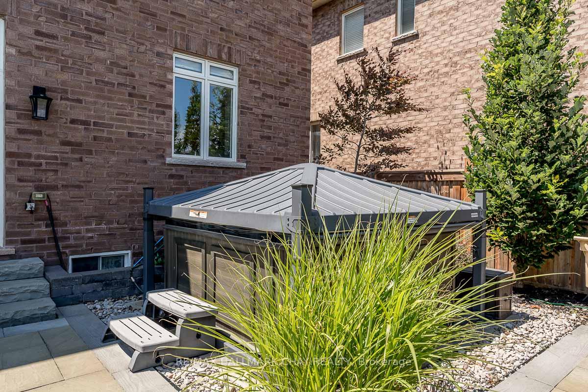 Photo 41 of 51 Cloverhill Crescent, Innisfil, Cookstown — HOMEH