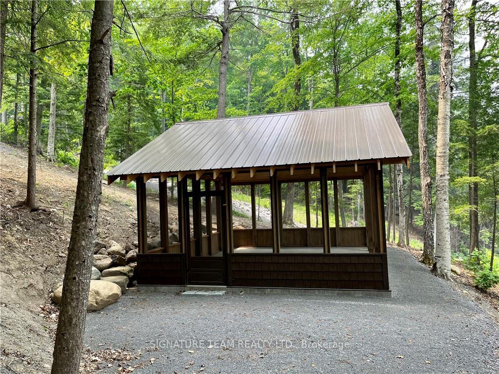 Photo 8 of 141 Shady Maple Road, McNab/Braeside, Mcnab/Braeside Twps — HOMEH