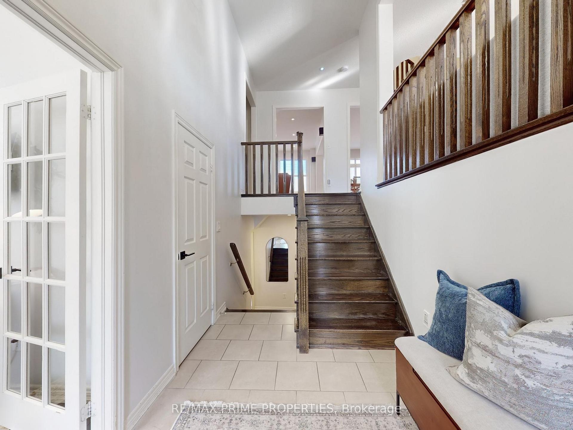 Photo 3 of 71 Everett Street, Markham, Wismer — HOMEH
