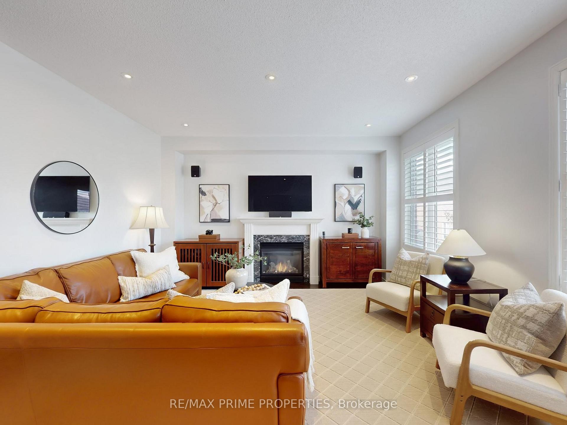 Photo 10 of 71 Everett Street, Markham, Wismer — HOMEH