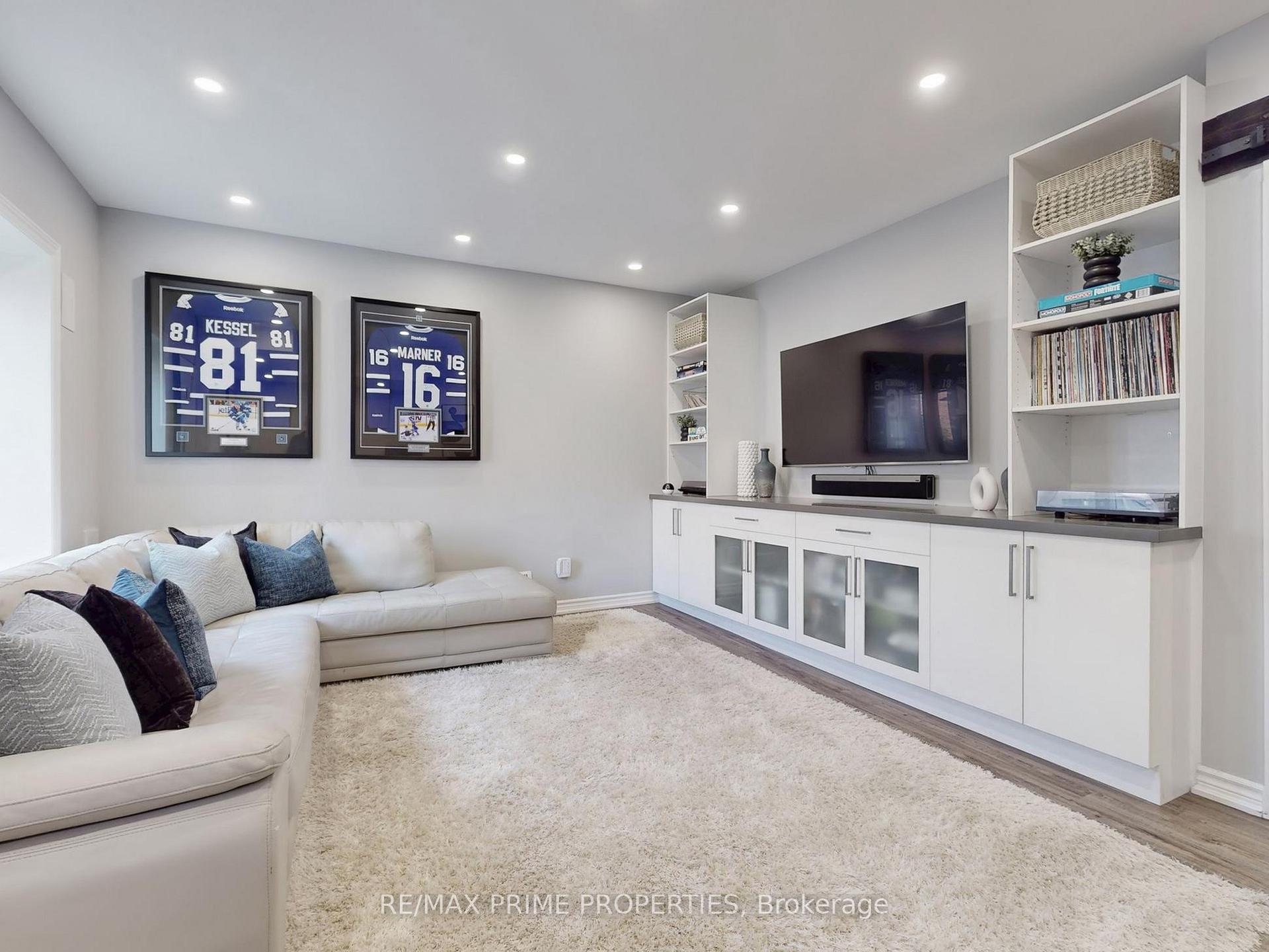 Photo 32 of 71 Everett Street, Markham, Wismer — HOMEH