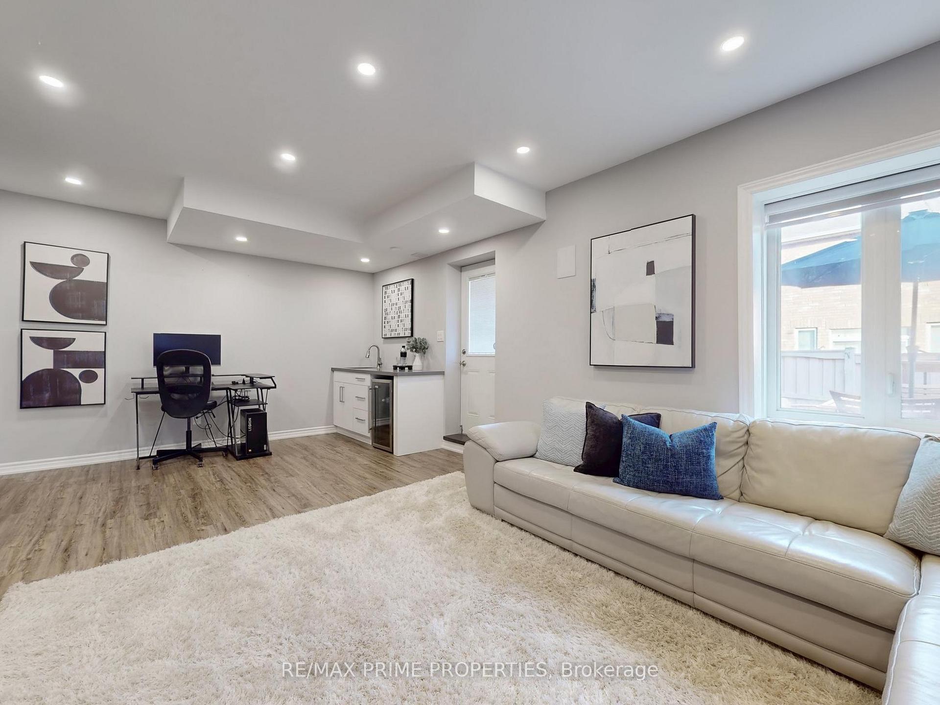 Photo 34 of 71 Everett Street, Markham, Wismer — HOMEH