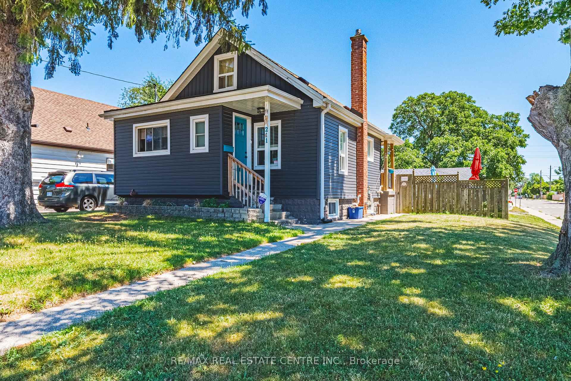 Photo 1 of Unit Basement, 211 Walter Avenue S, Hamilton, Glenview — HOMEH