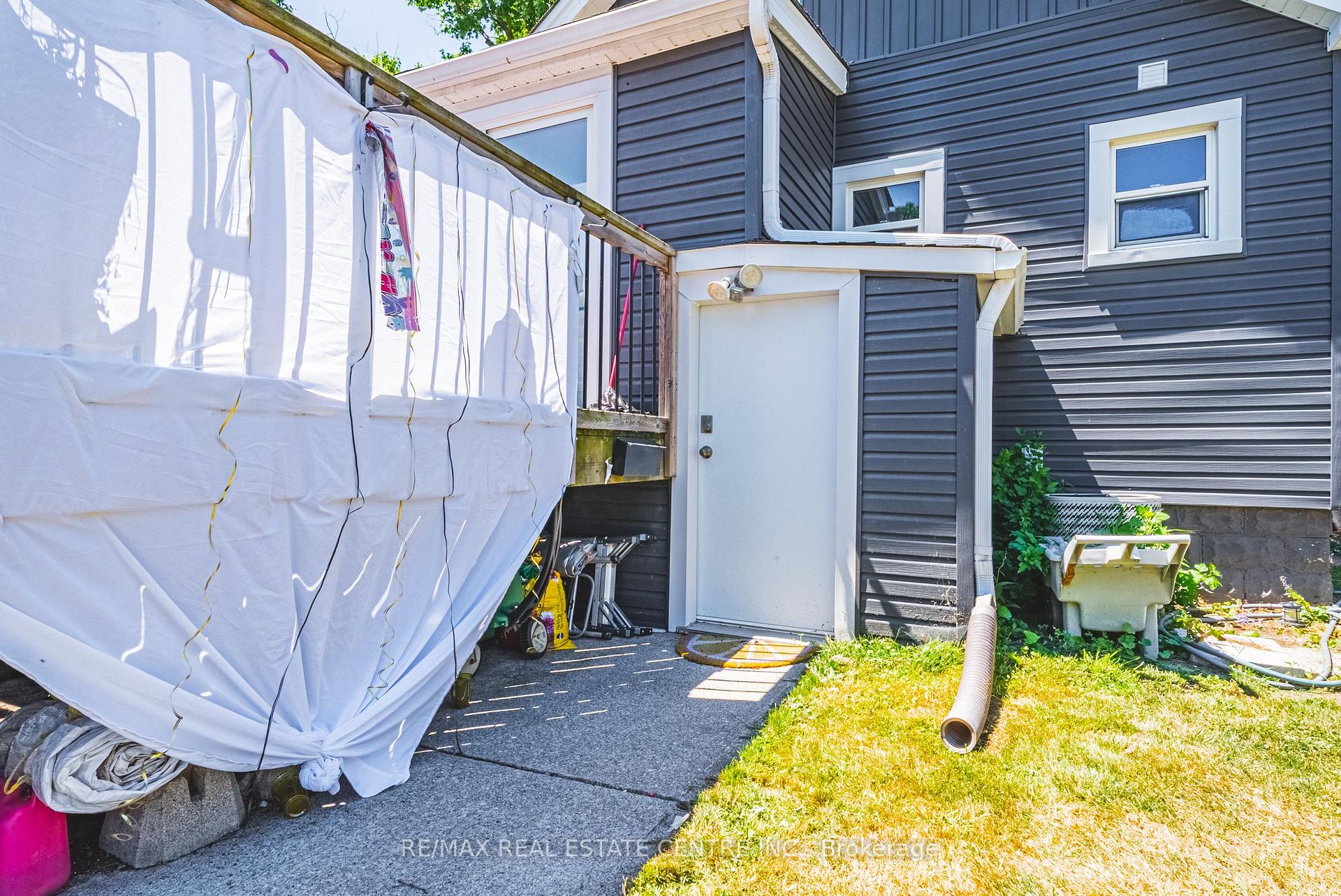 Photo 18 of Unit Basement, 211 Walter Avenue S, Hamilton, Glenview — HOMEH