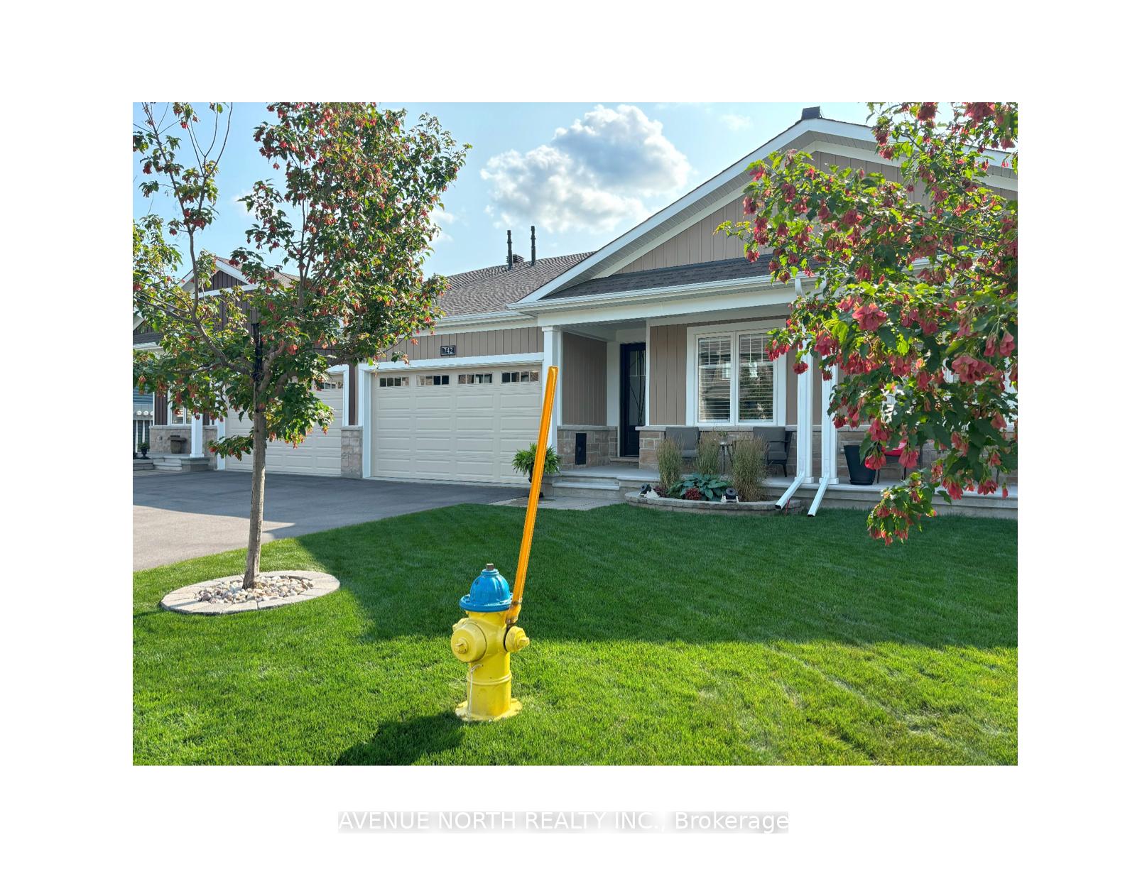 Photo 2 of 742 Coast Circle, Ottawa, Mahogany Community — HOMEH