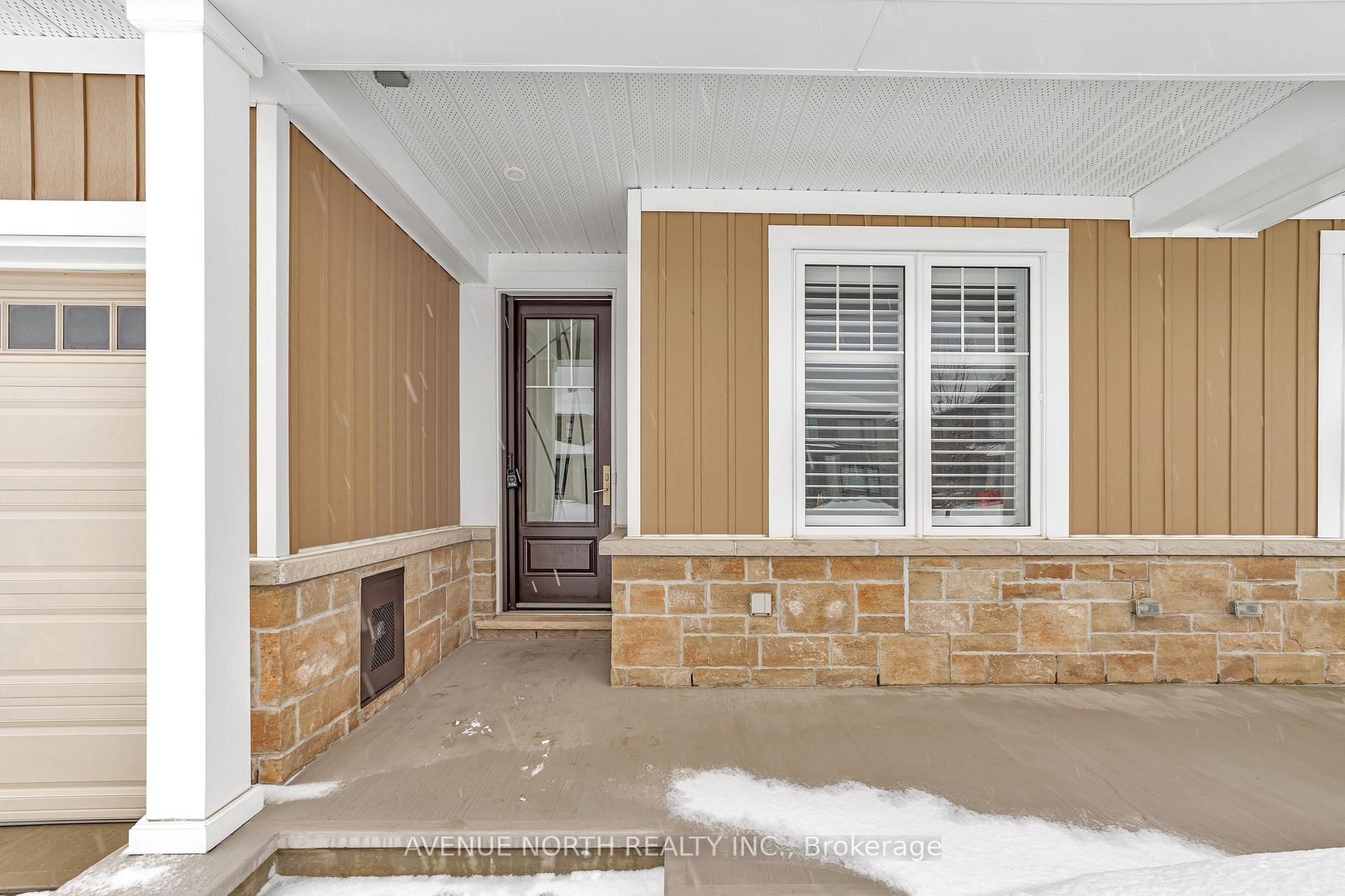 Photo 3 of 742 Coast Circle, Ottawa, Mahogany Community — HOMEH