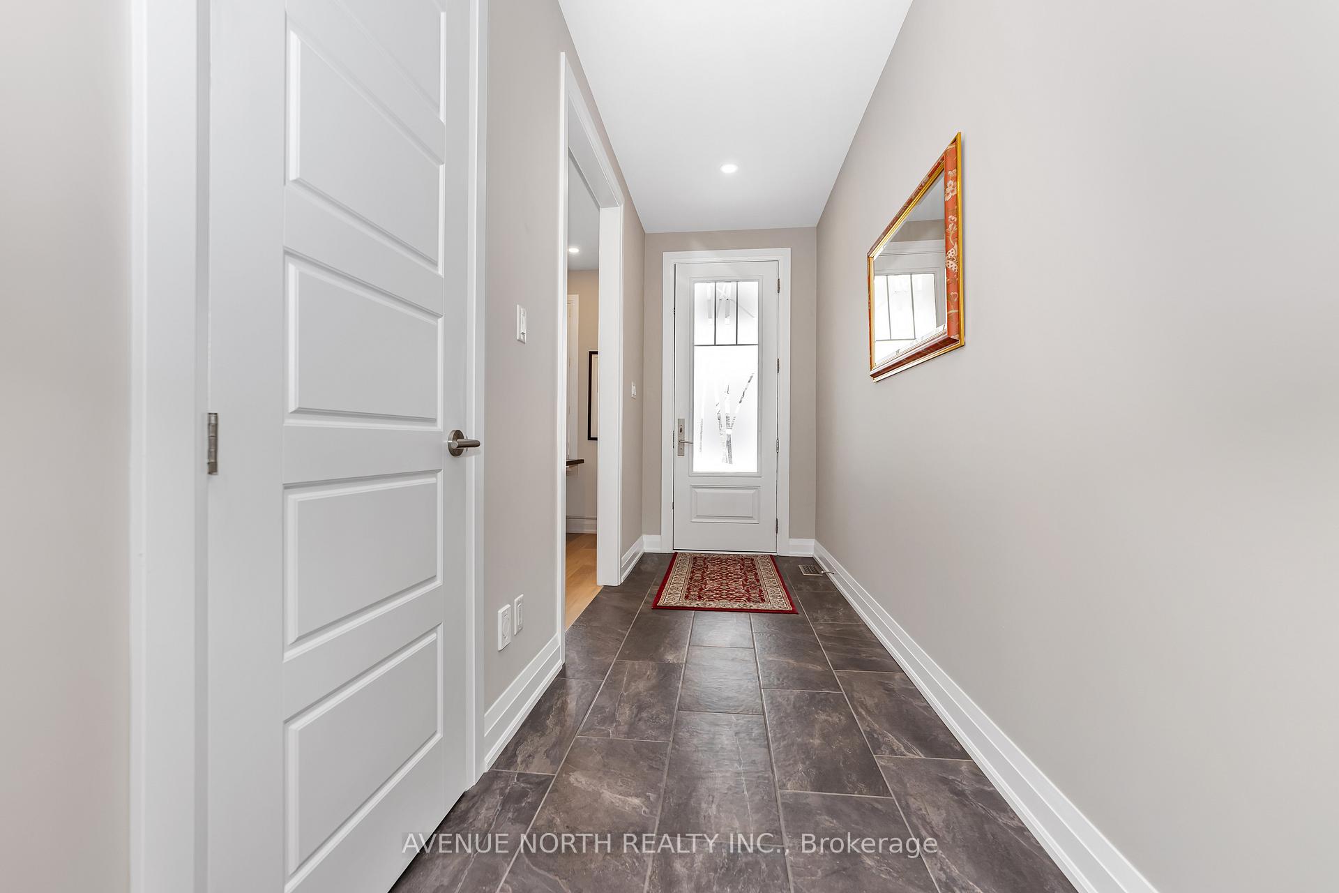 Photo 4 of 742 Coast Circle, Ottawa, Mahogany Community — HOMEH