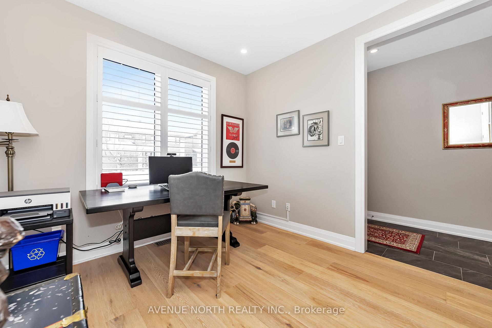 Photo 6 of 742 Coast Circle, Ottawa, Mahogany Community — HOMEH