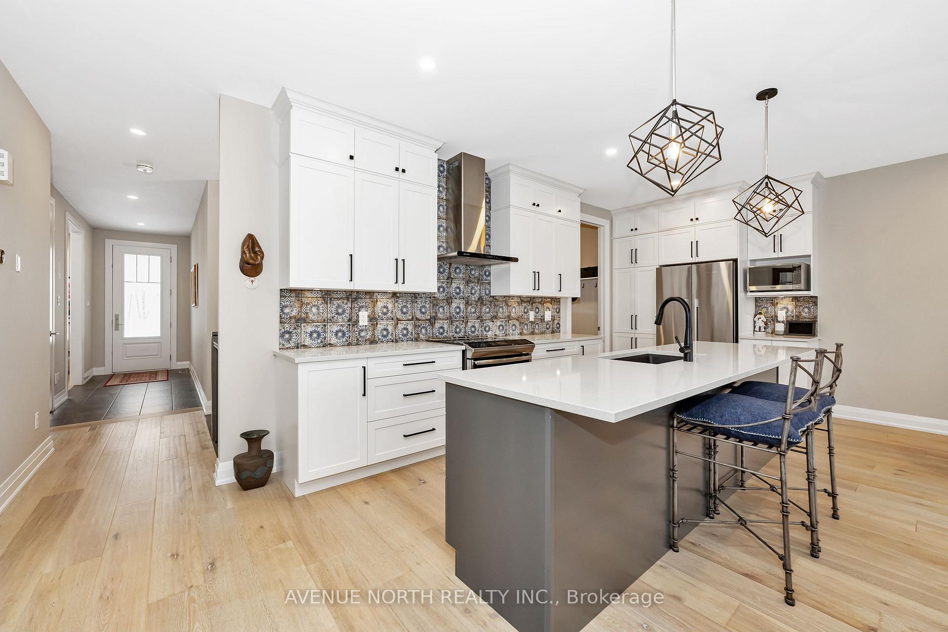Photo 10 of 742 Coast Circle, Ottawa, Mahogany Community — HOMEH