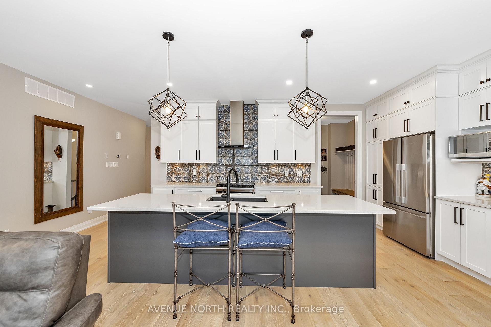Photo 11 of 742 Coast Circle, Ottawa, Mahogany Community — HOMEH