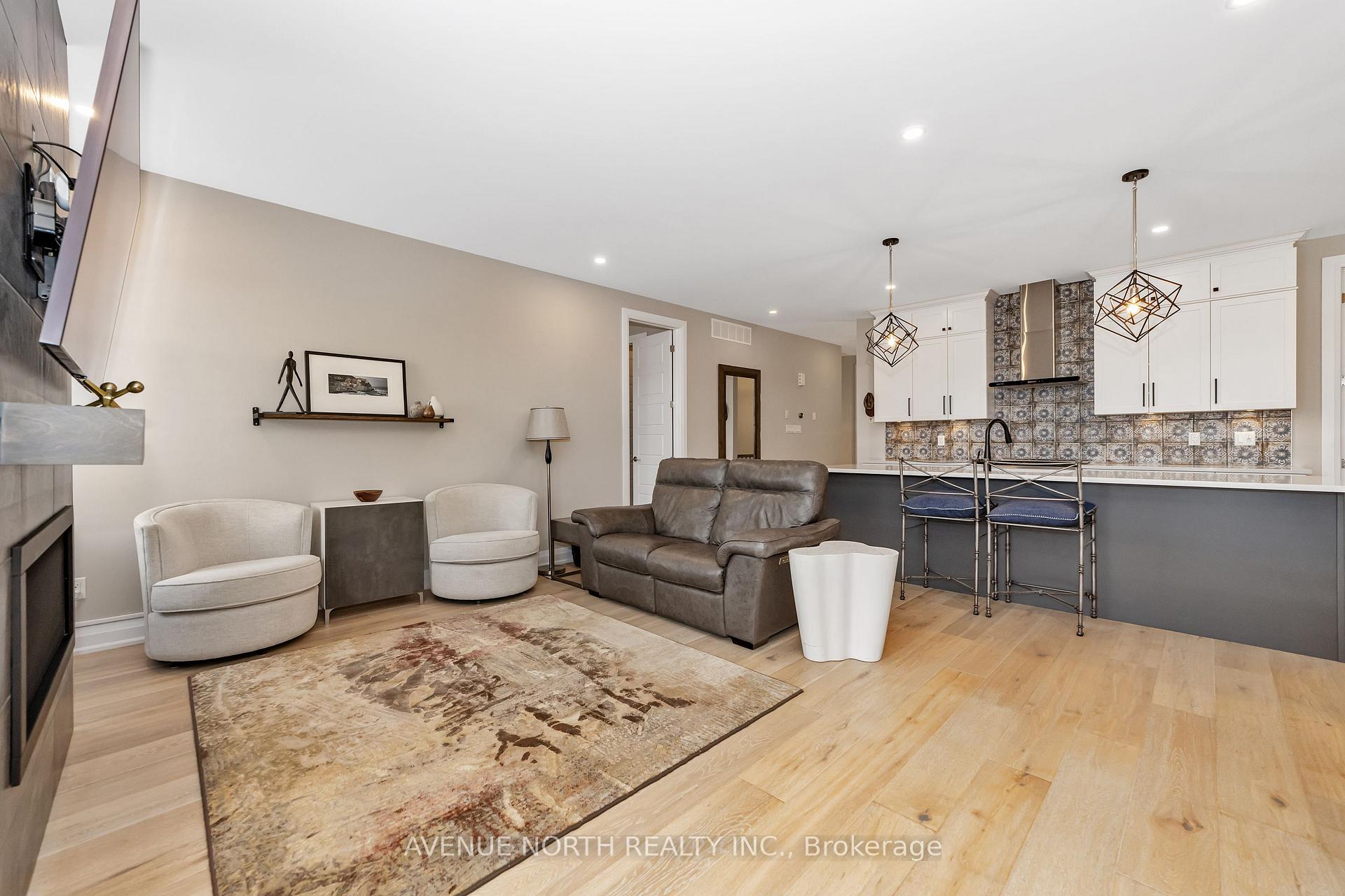 Photo 15 of 742 Coast Circle, Ottawa, Mahogany Community — HOMEH