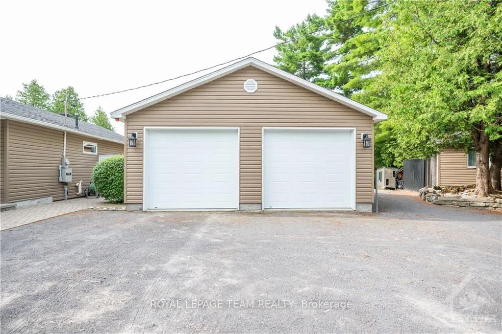 Photo 14 of 259 3 Mile, Lanark Highlands, Lanark Highlands (Darling) Twp — HOMEH