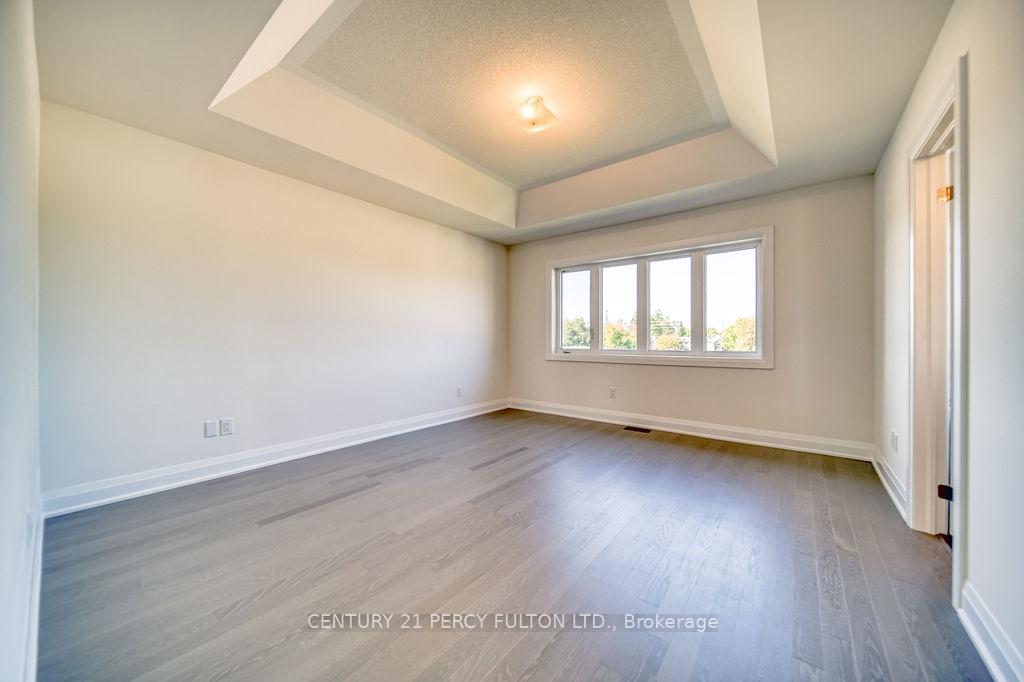 Photo 15 of 1350 Davis Loop, Innisfil, Lefroy — HOMEH