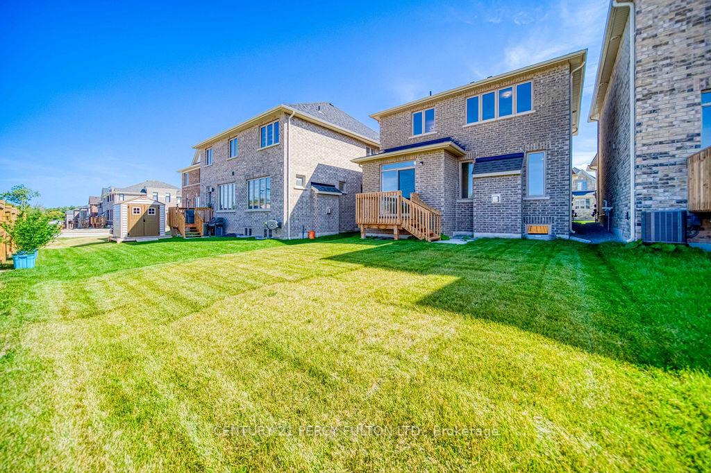 Photo 23 of 1350 Davis Loop, Innisfil, Lefroy — HOMEH