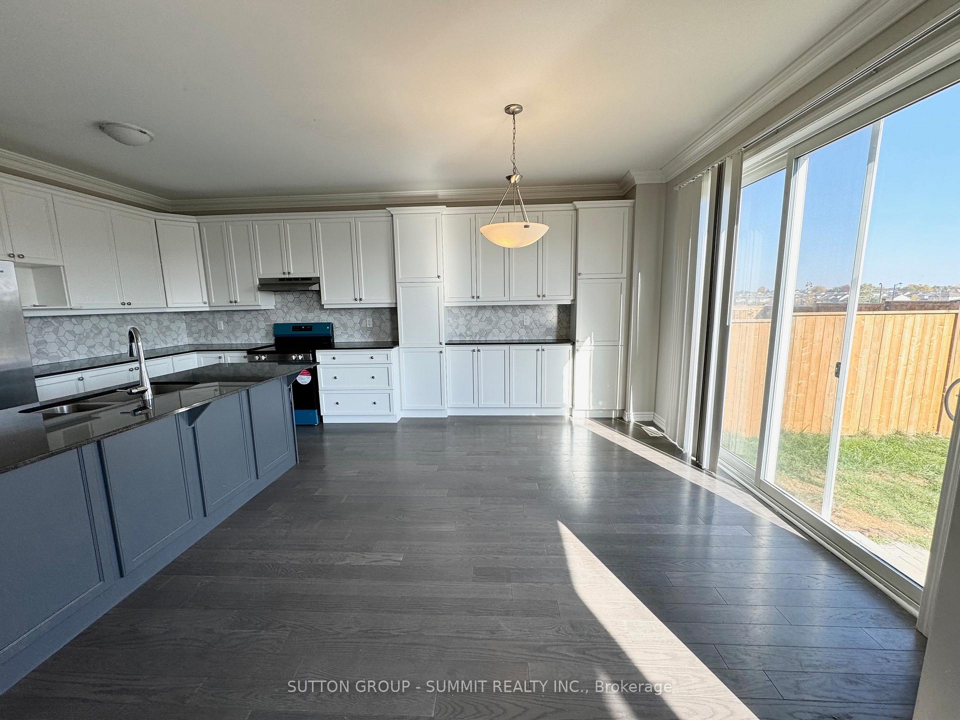 Photo 8 of 159 Histand Trail, Kitchener — HOMEH