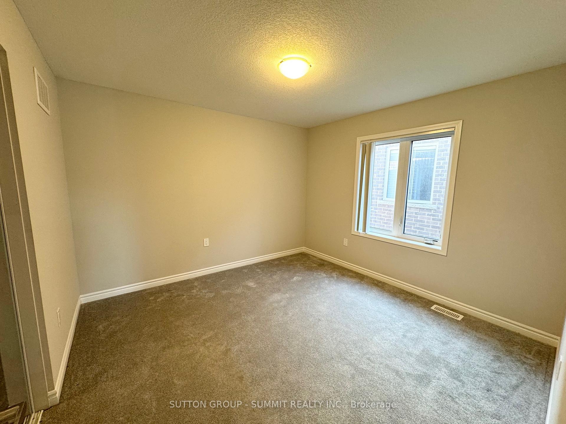 Photo 17 of 159 Histand Trail, Kitchener — HOMEH