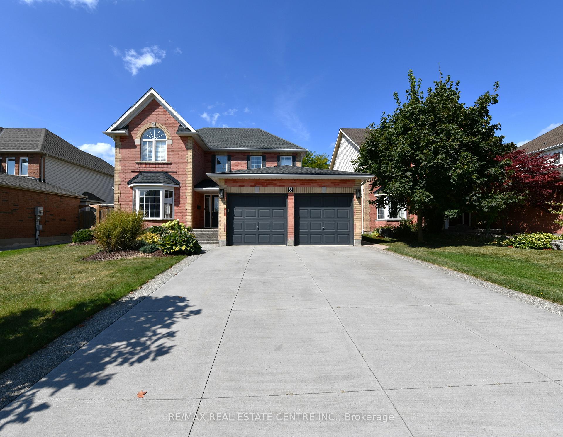 Photo 1 of 6 Shadyridge Place, Kitchener — HOMEH