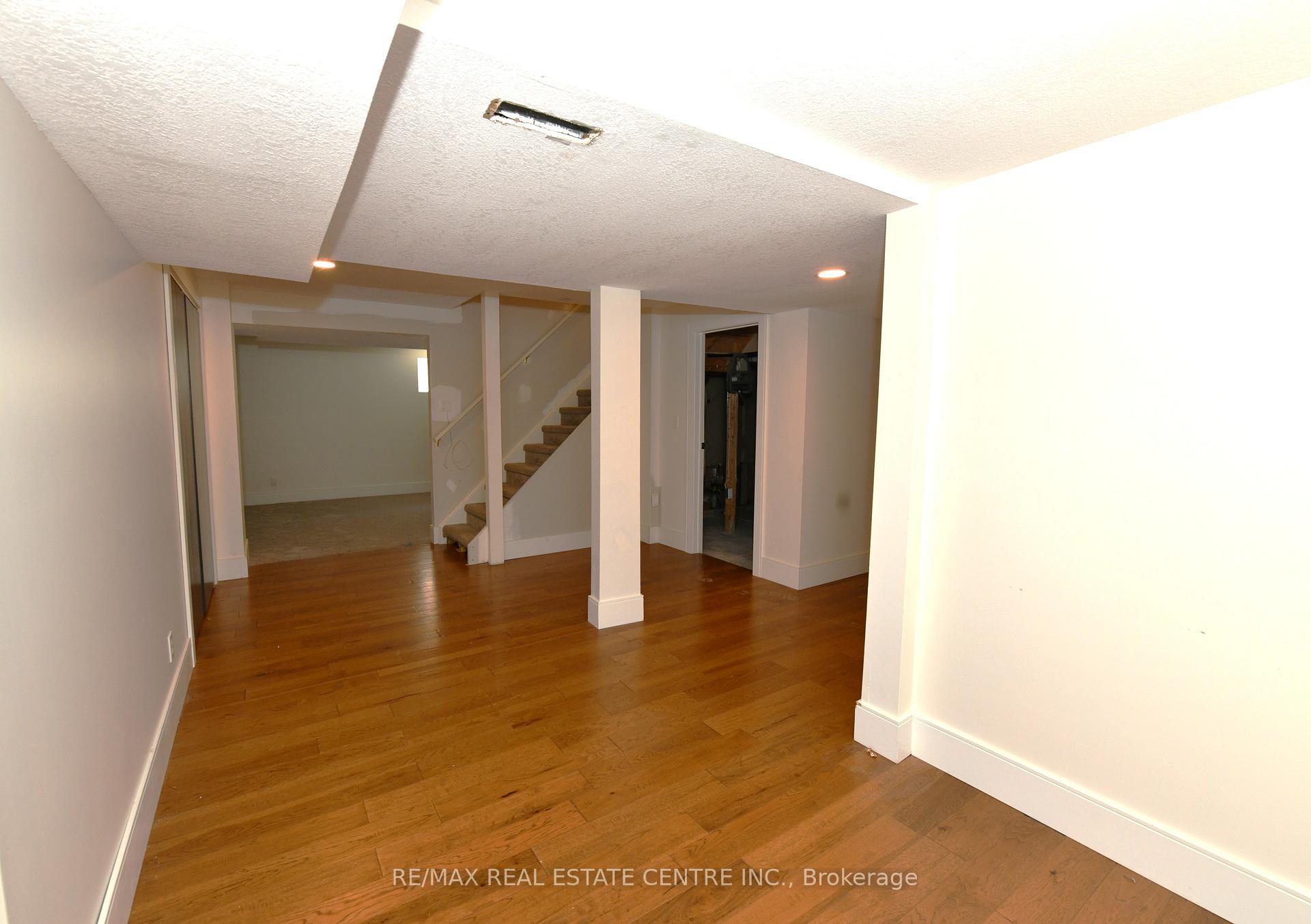 Photo 18 of 6 Shadyridge Place, Kitchener — HOMEH