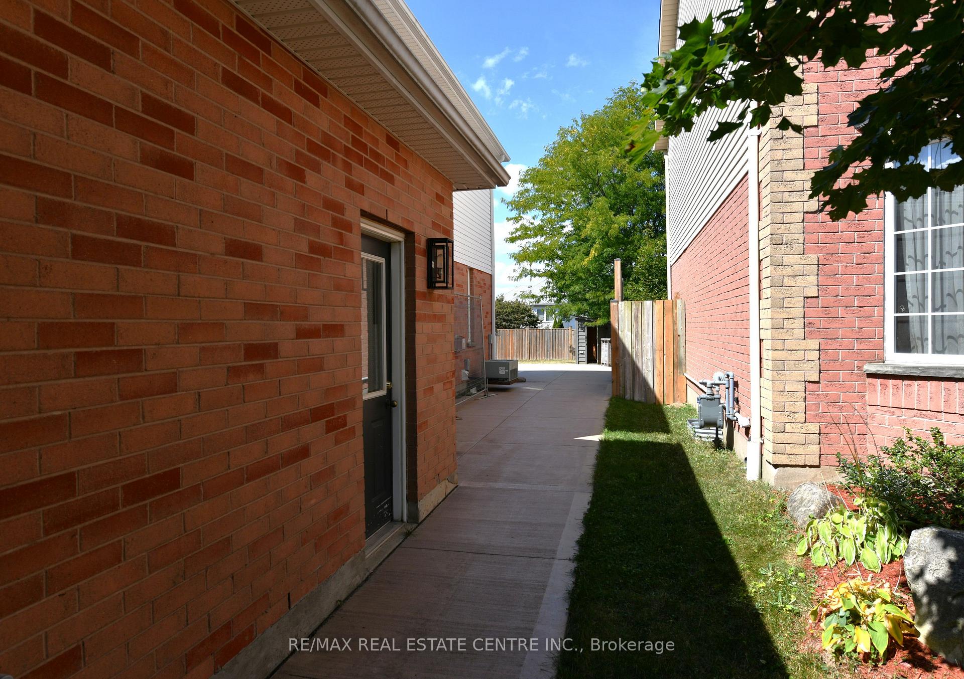 Photo 22 of 6 Shadyridge Place, Kitchener — HOMEH