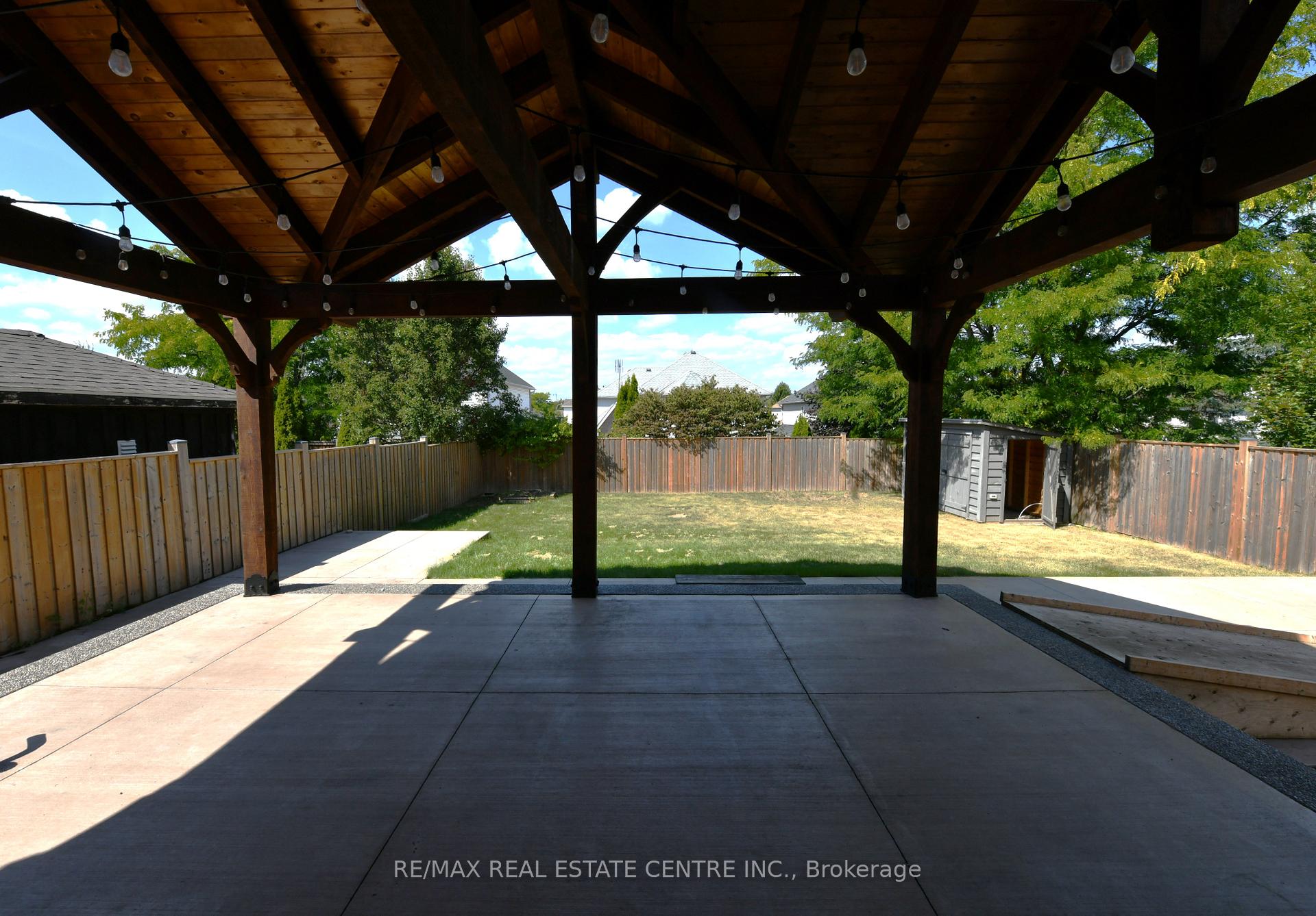 Photo 24 of 6 Shadyridge Place, Kitchener — HOMEH