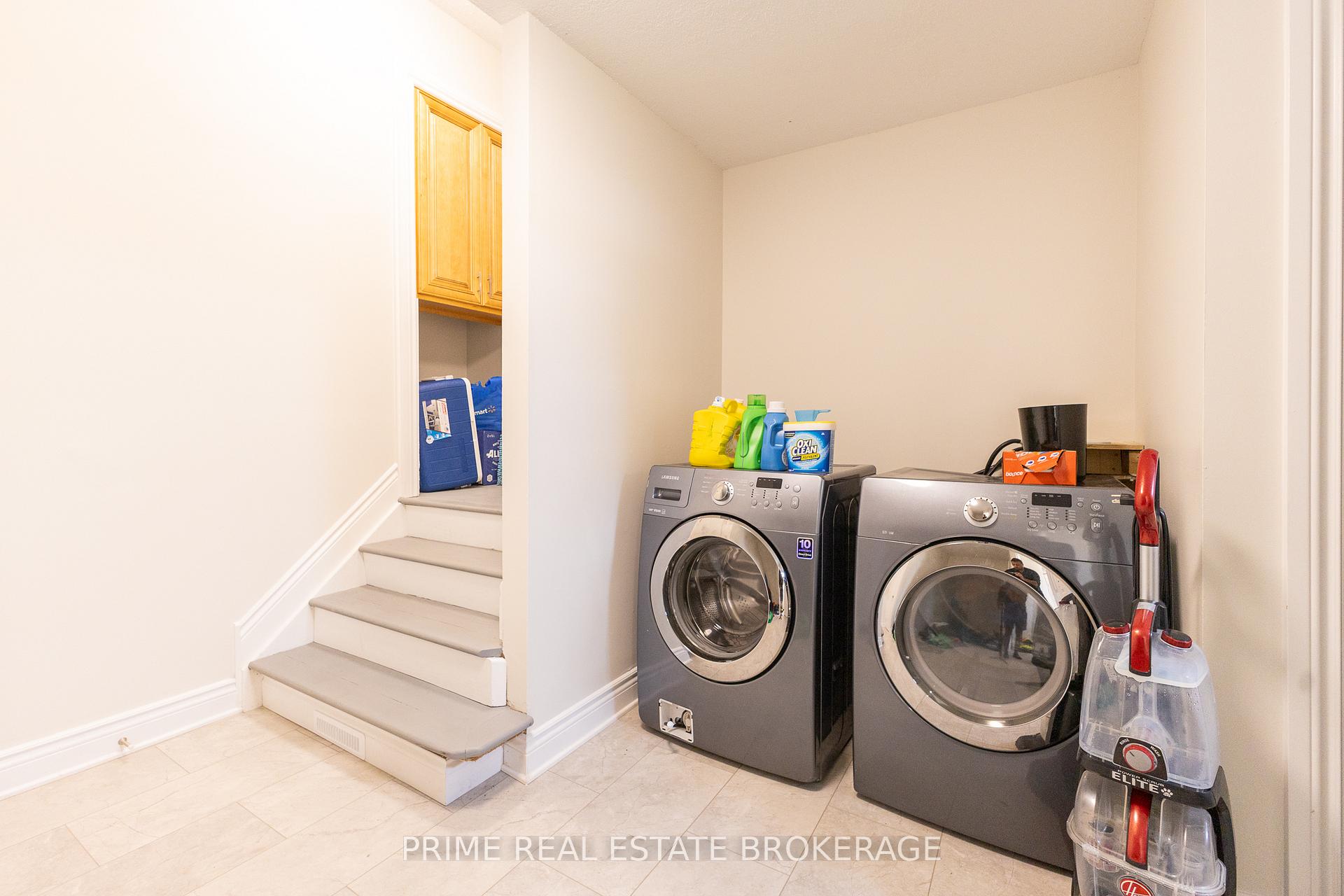 Photo 19 of 34694 Richmond Street, Lucan Biddulph, Rural Lucan Biddulph — HOMEH