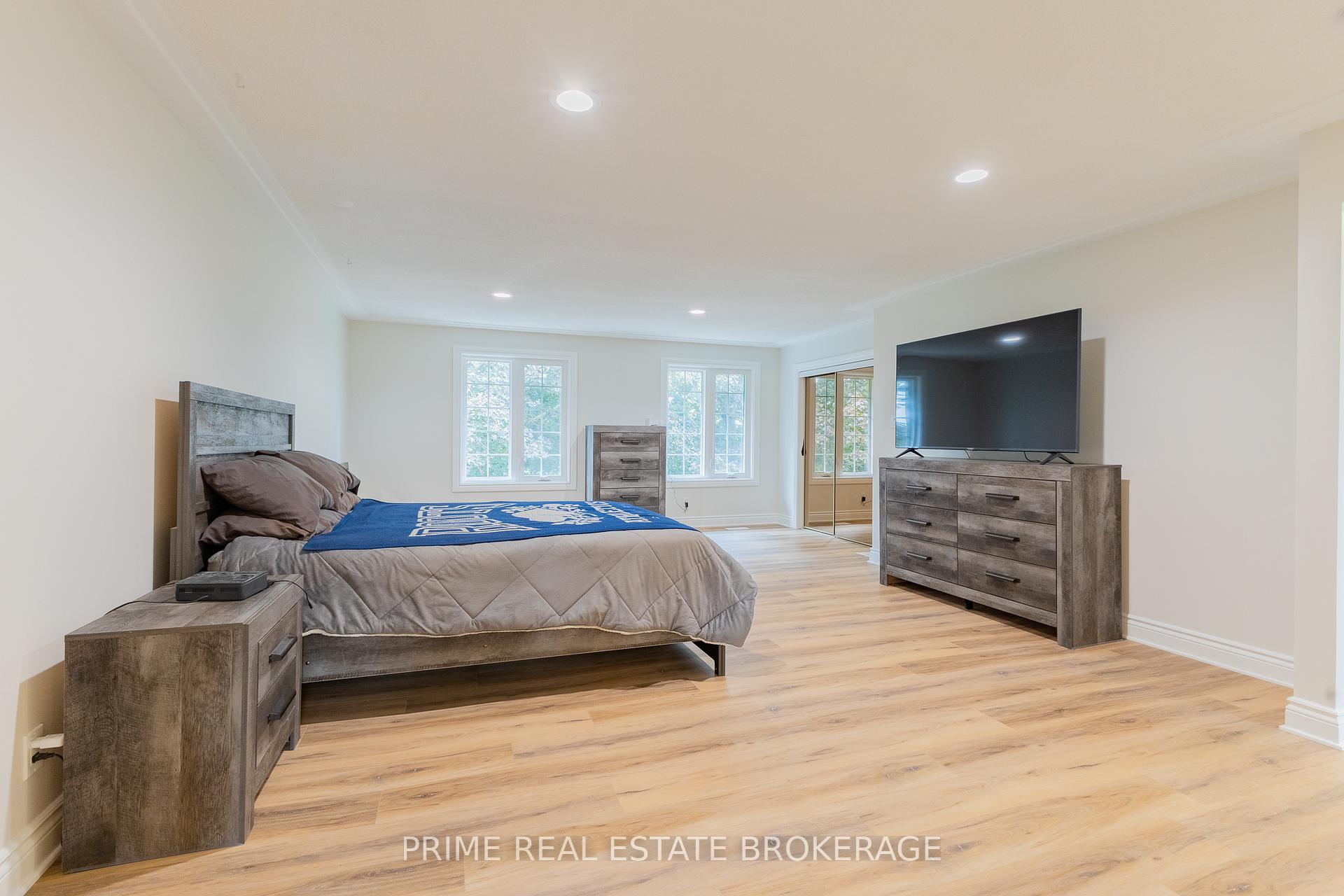 Photo 22 of 34694 Richmond Street, Lucan Biddulph, Rural Lucan Biddulph — HOMEH