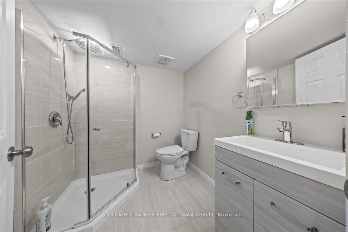 Photo 14 of 66 Palfrey Way, Ottawa, Kanata - Emerald Meadows/Trailwest — HOMEH