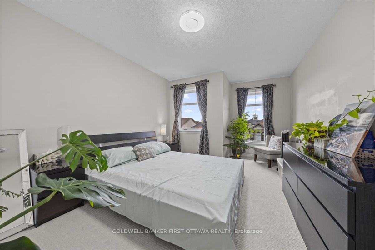 Photo 15 of 66 Palfrey Way, Ottawa, Kanata - Emerald Meadows/Trailwest — HOMEH