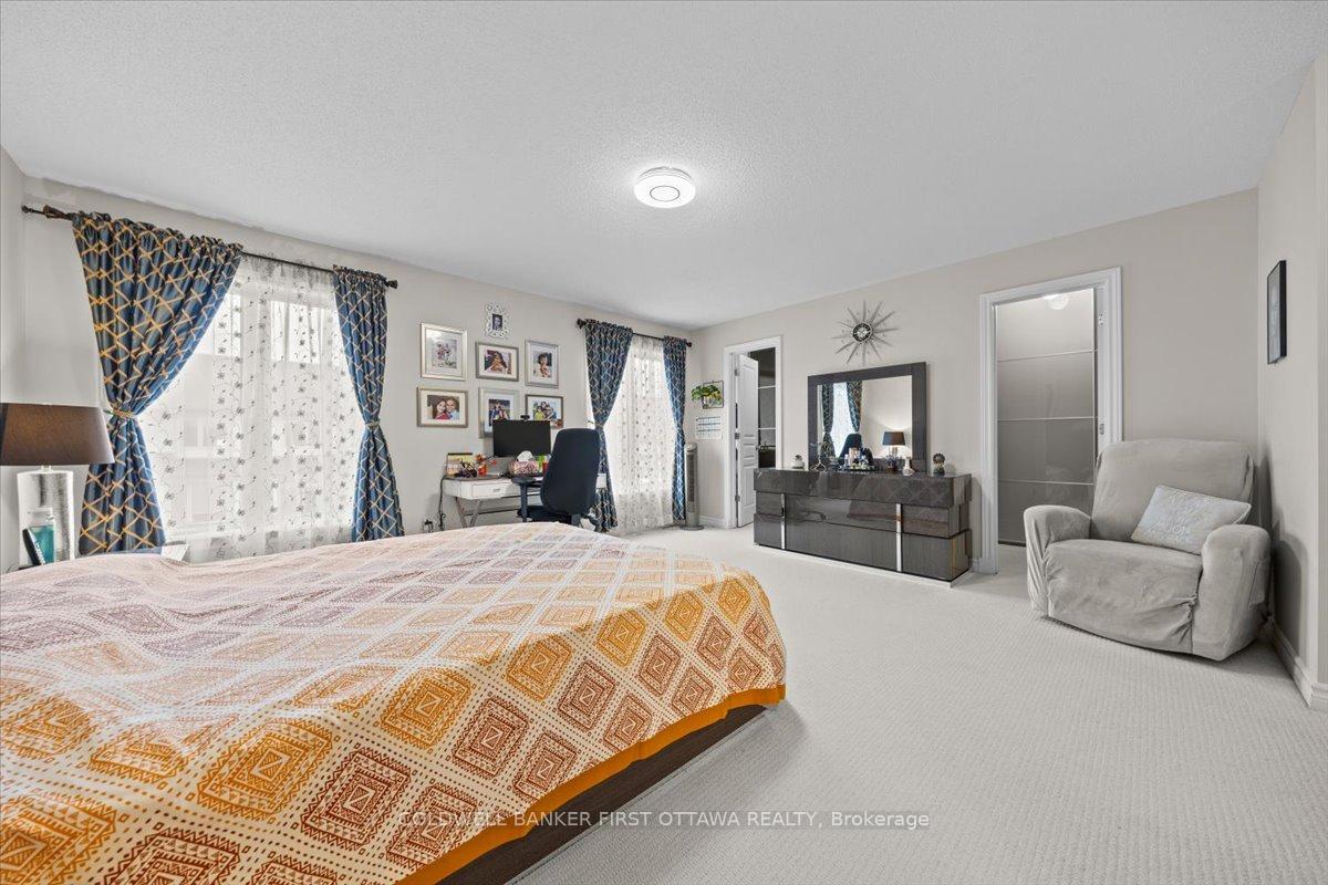 Photo 22 of 66 Palfrey Way, Ottawa, Kanata - Emerald Meadows/Trailwest — HOMEH