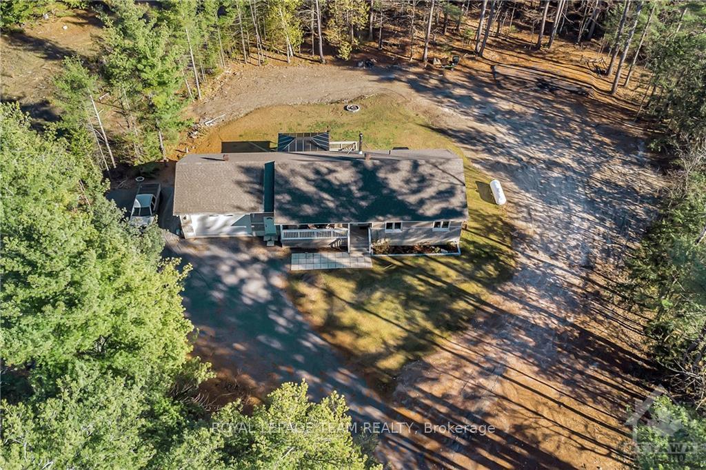 Photo 30 of 556 Mclachlan Road, McNab/Braeside, Mcnab/Braeside Twps — HOMEH