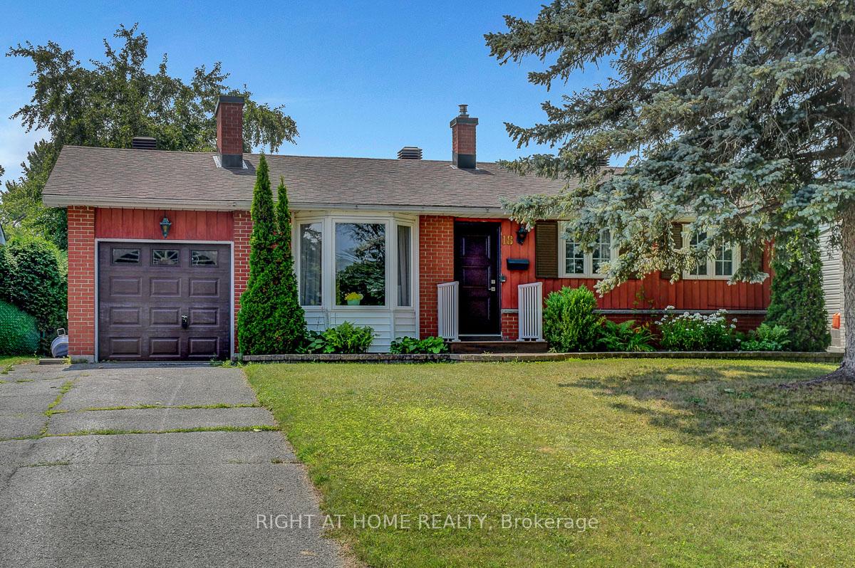 Photo 2 of 18 Courtney Road, Ottawa, Kanata - Glencairn/Hazeldean — HOMEH